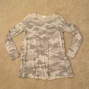 Karlie camo sweater